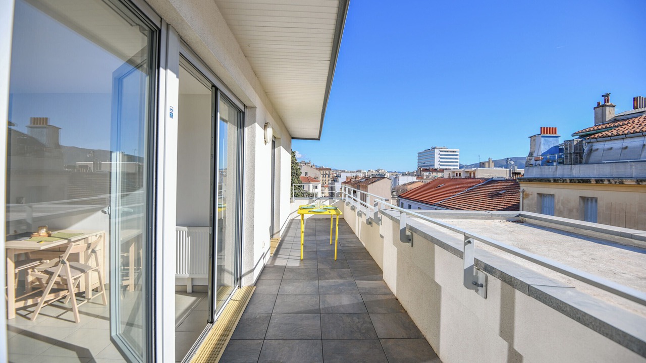 Photo of Patio Balcony in Le Camas