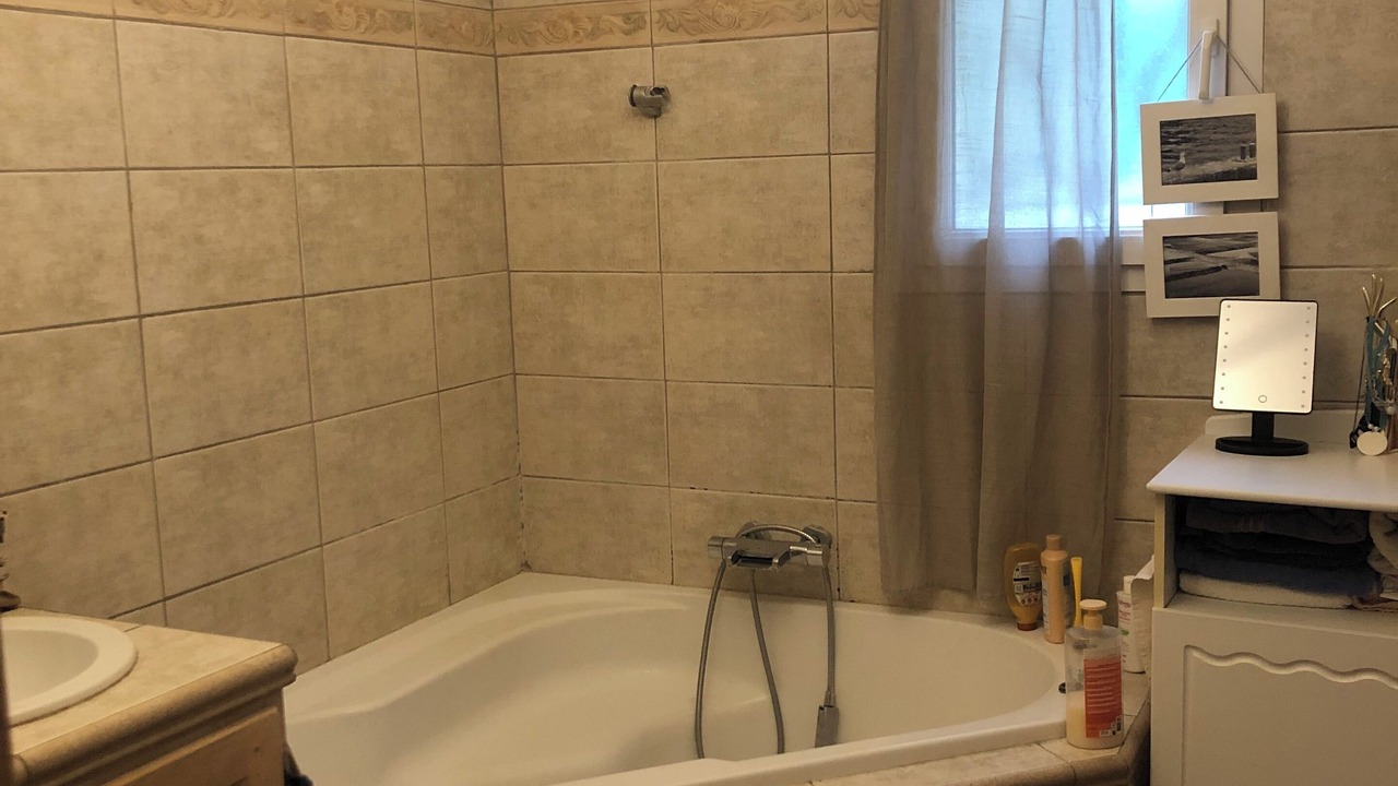 Photo of Bathroom in Chateaurenard