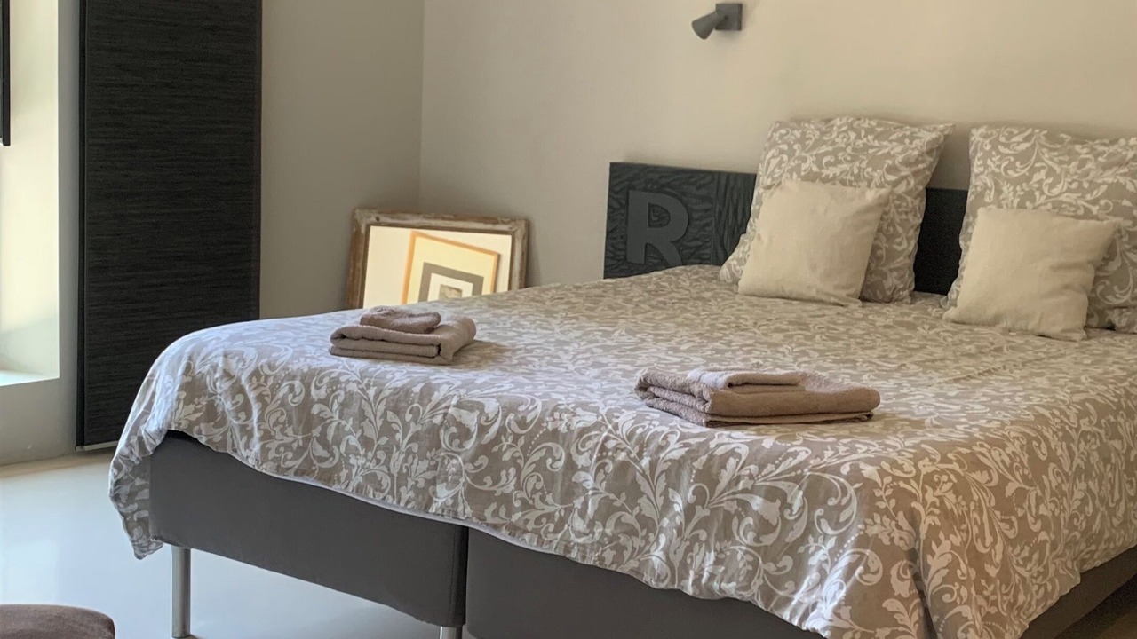 Photo of Bedroom in Sainte-Cecile-les-Vignes