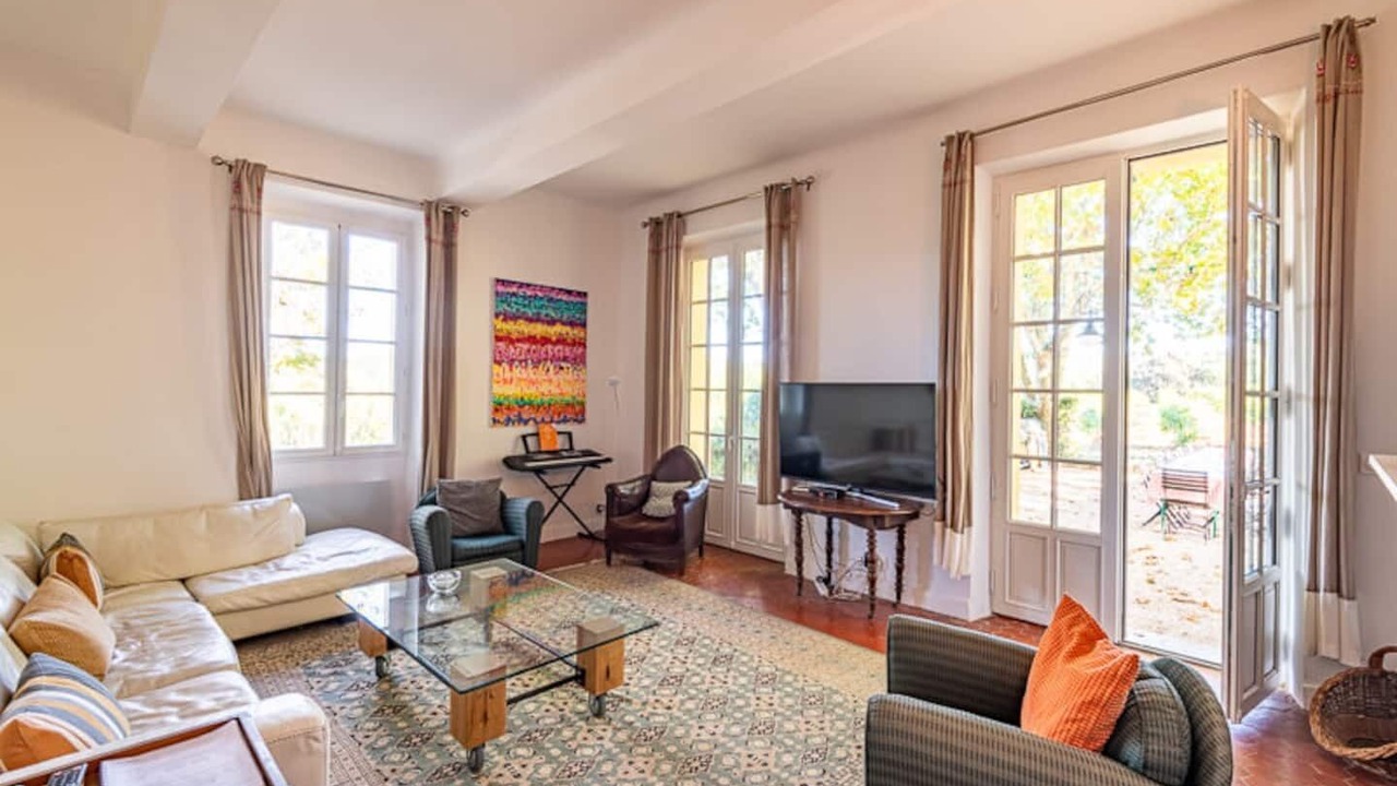Photo of Livingroom in Neoules