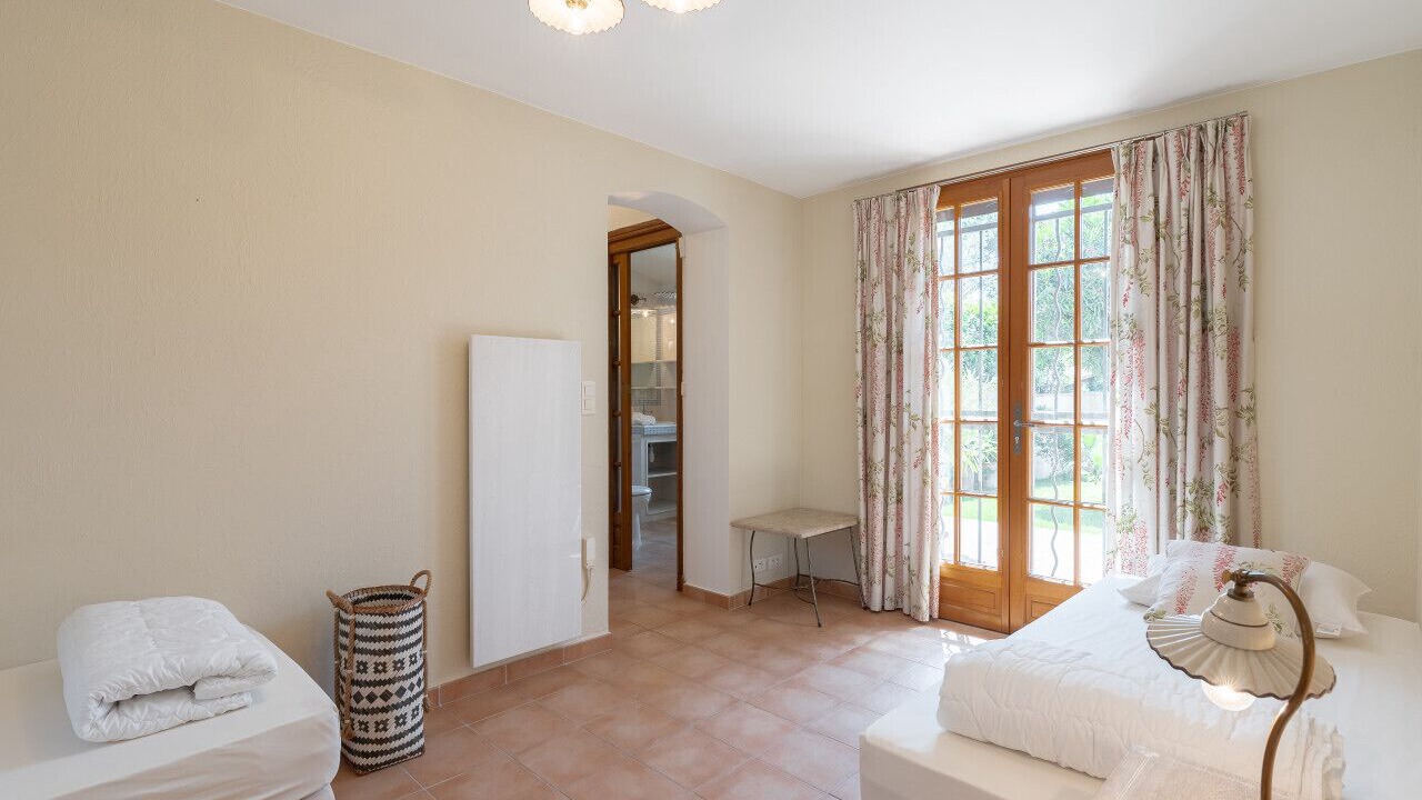Photo of Bedroom in Cap-d'Antibes