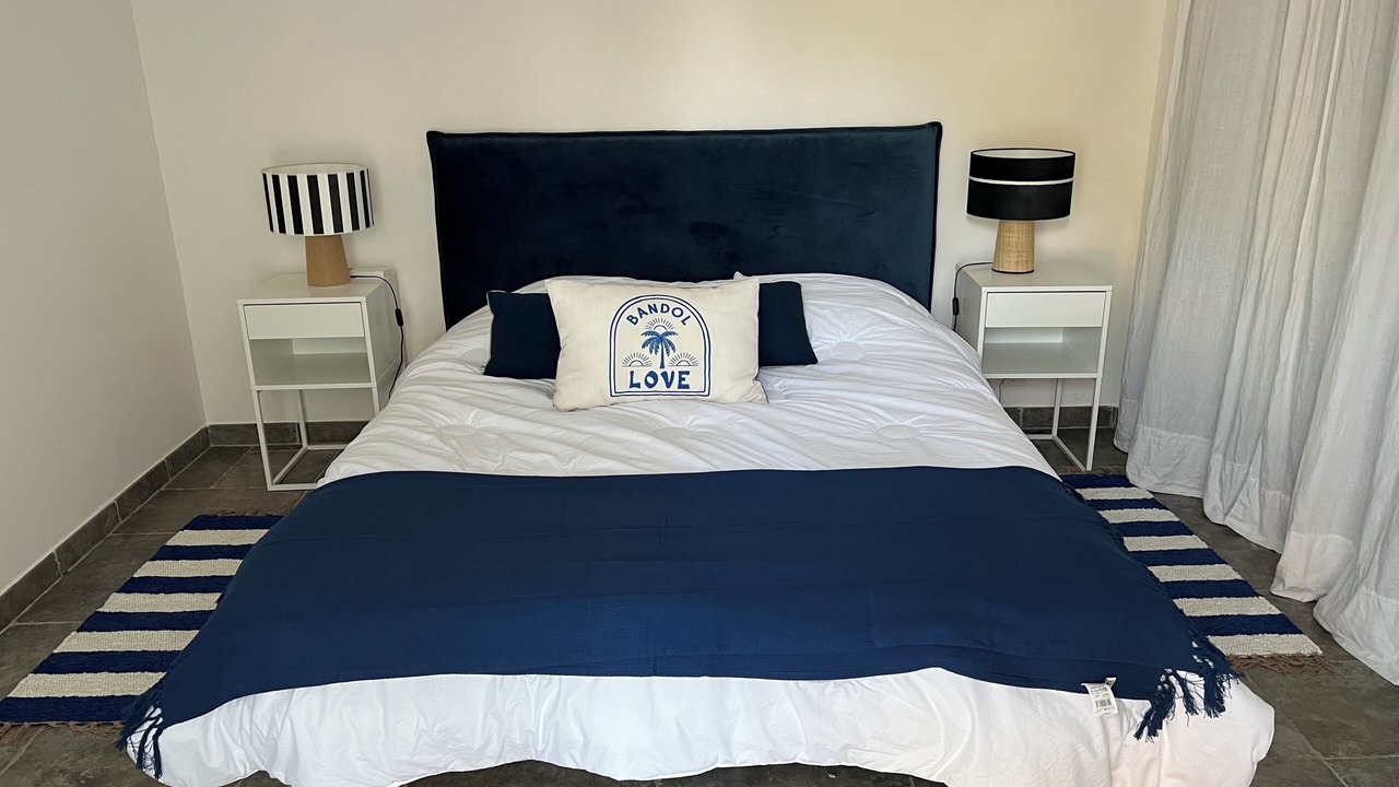 Photo of Bedroom in Orgon