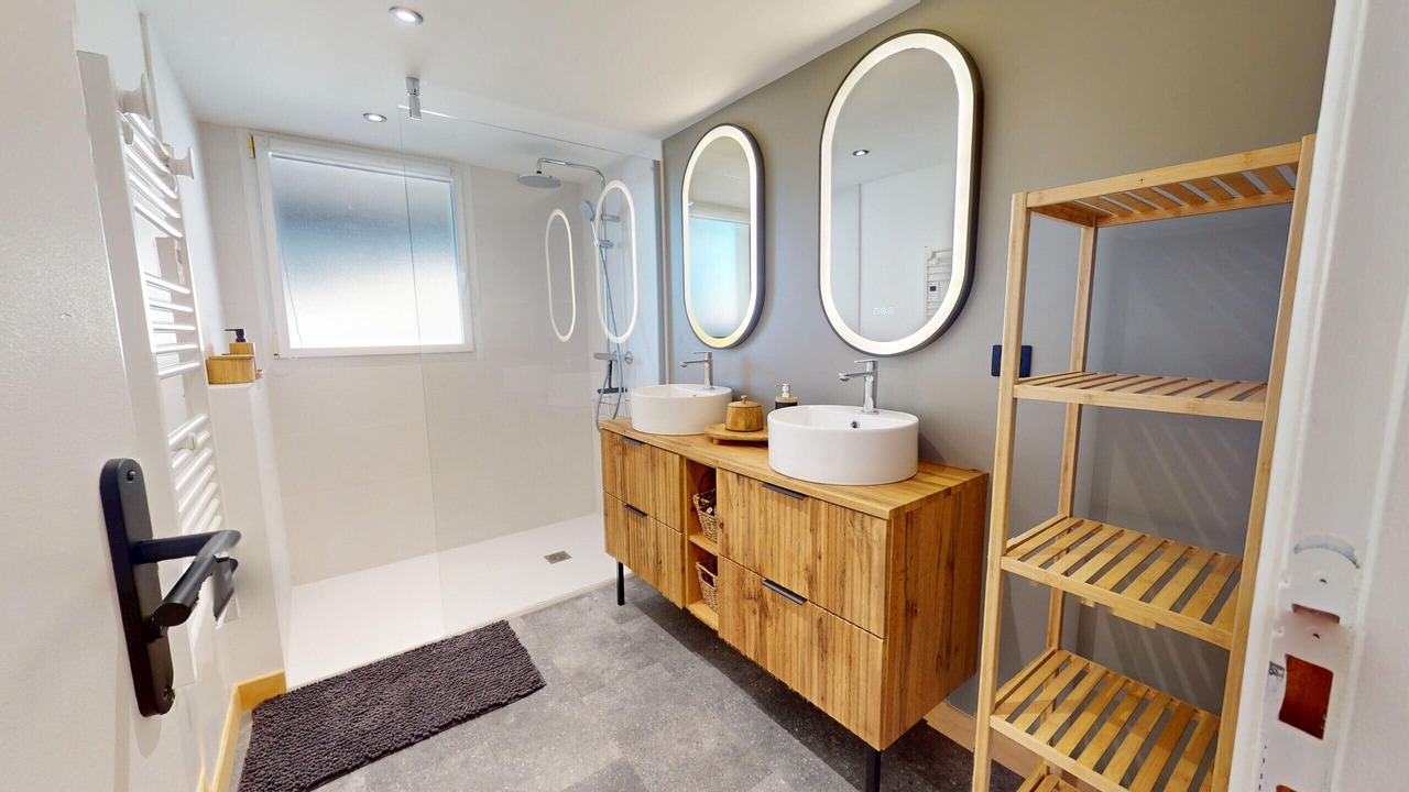 Photo of Bathroom in Saint-Hilaire-de-Riez