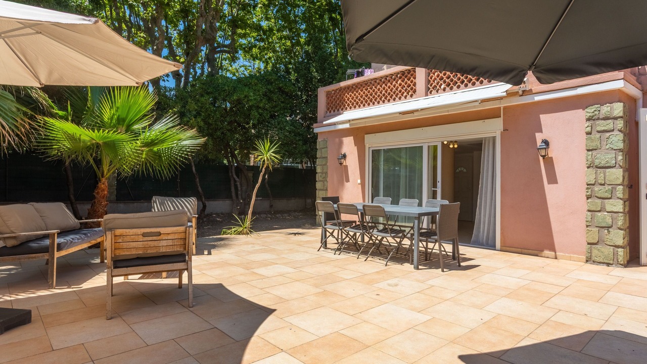 Photo of Outdoor in Frejus Port