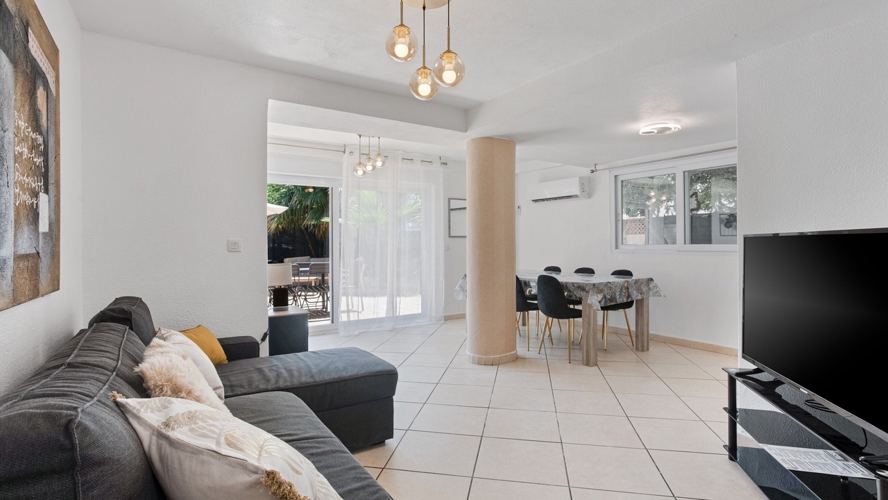 Photo of Livingroom in Frejus Port