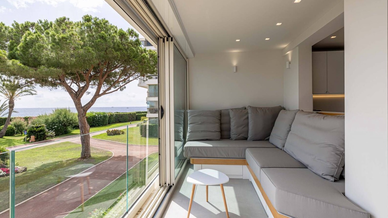 Photo of Livingroom in Mandelieu-la-Napoule Beach