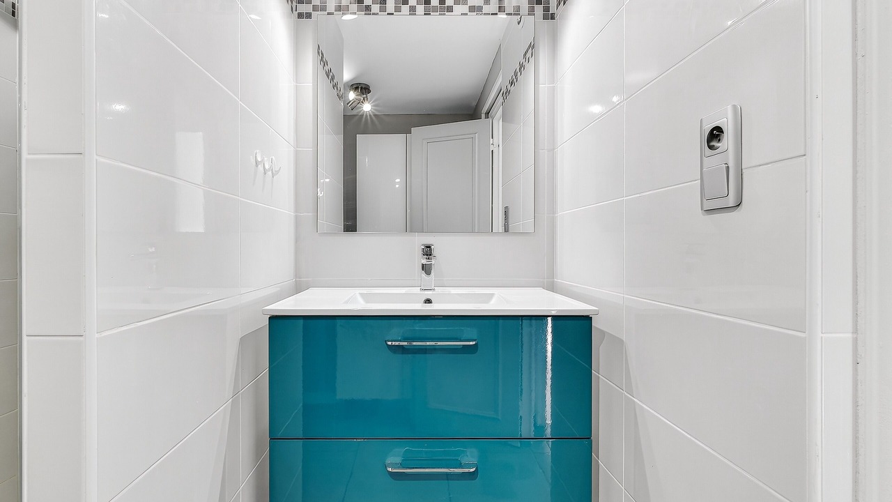 Photo of Bathroom in Embrun