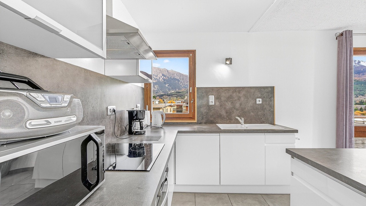 Photo of Kitchen in Embrun