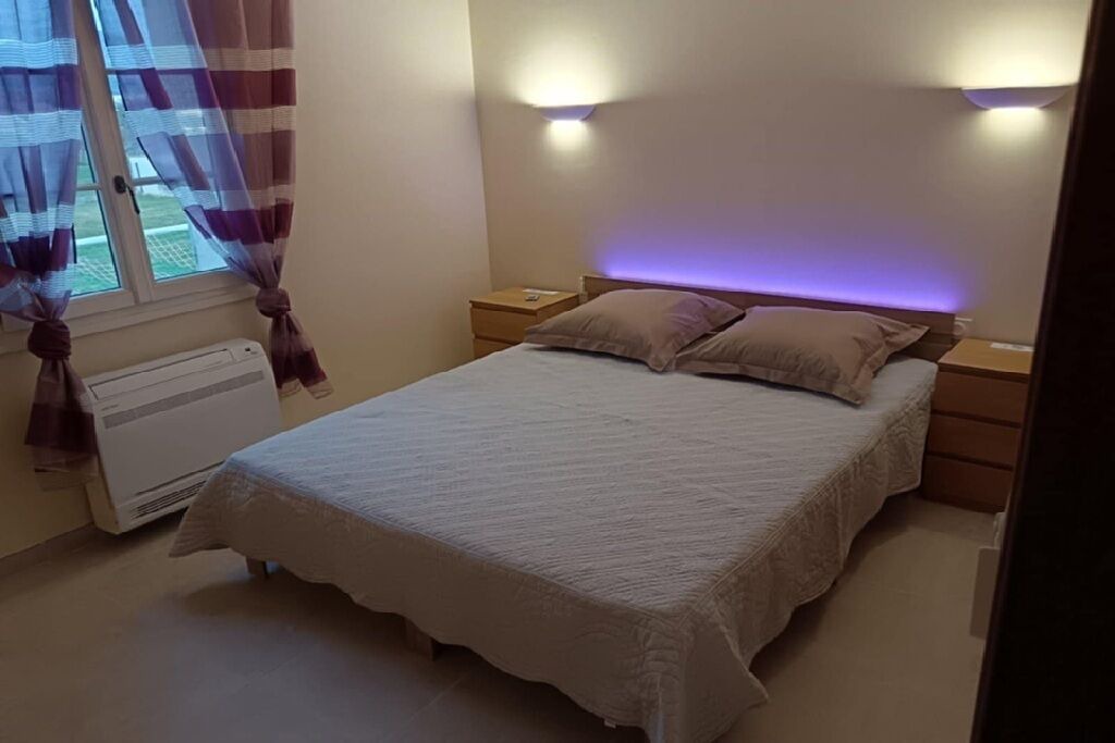 Photo of Bedroom in Aubignan