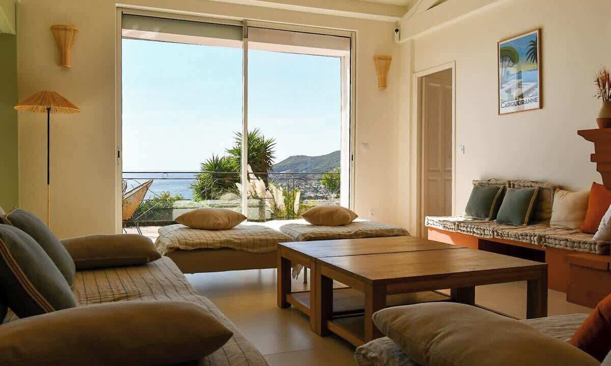 Photo of Livingroom in Carqueiranne