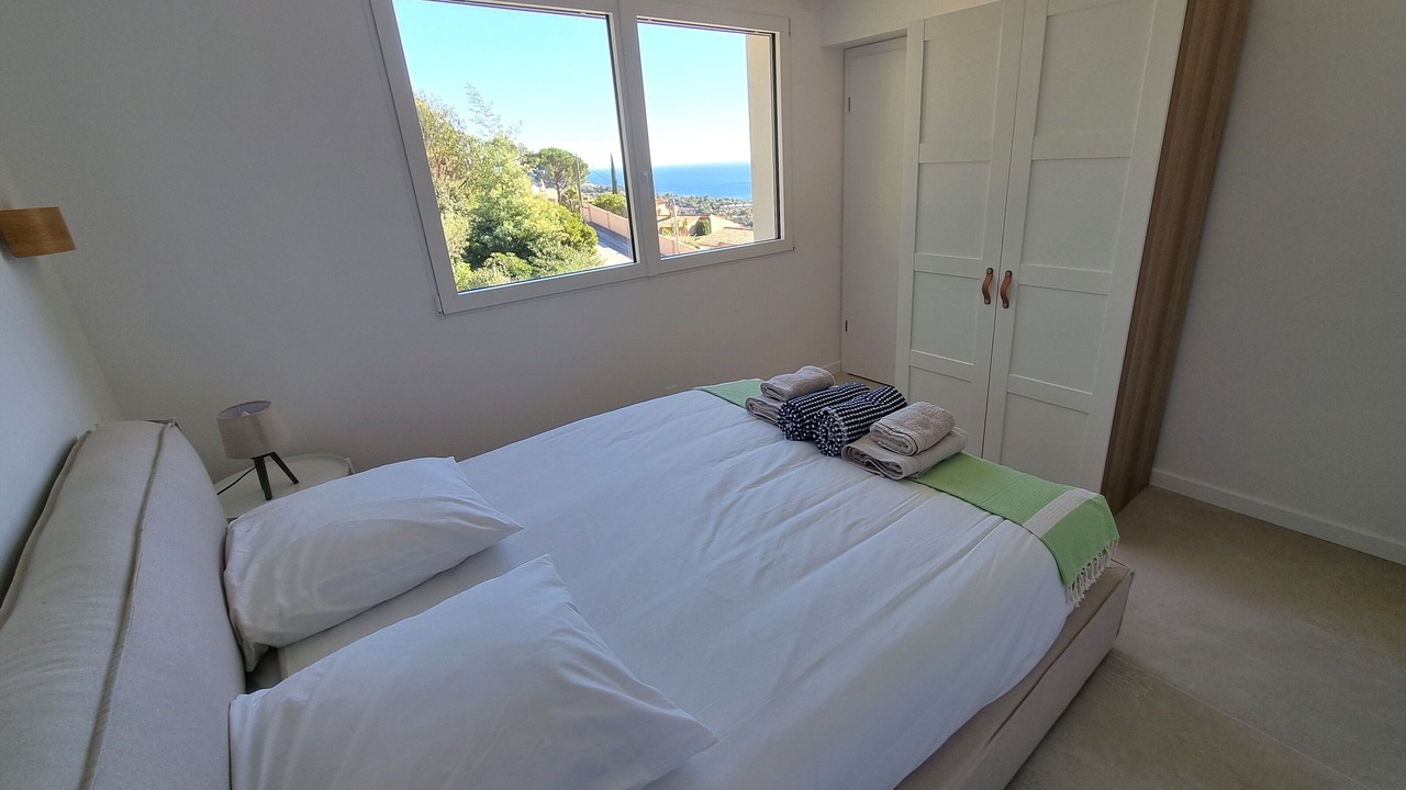 Photo of Bedroom in Cavalaire-sur-Mer