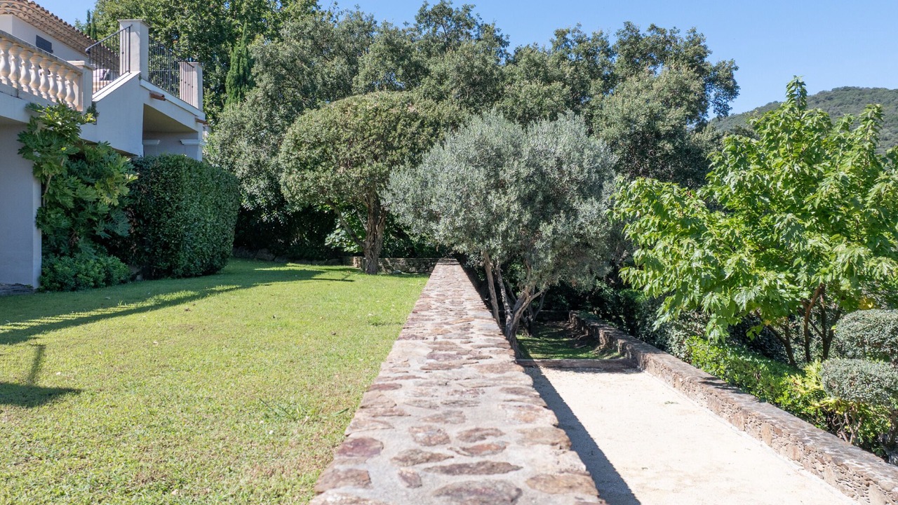 Photo of Outdoor in Grimaud