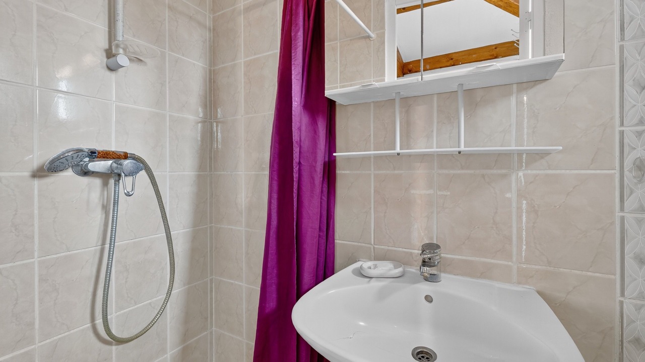 Photo of Bathroom in La Garde