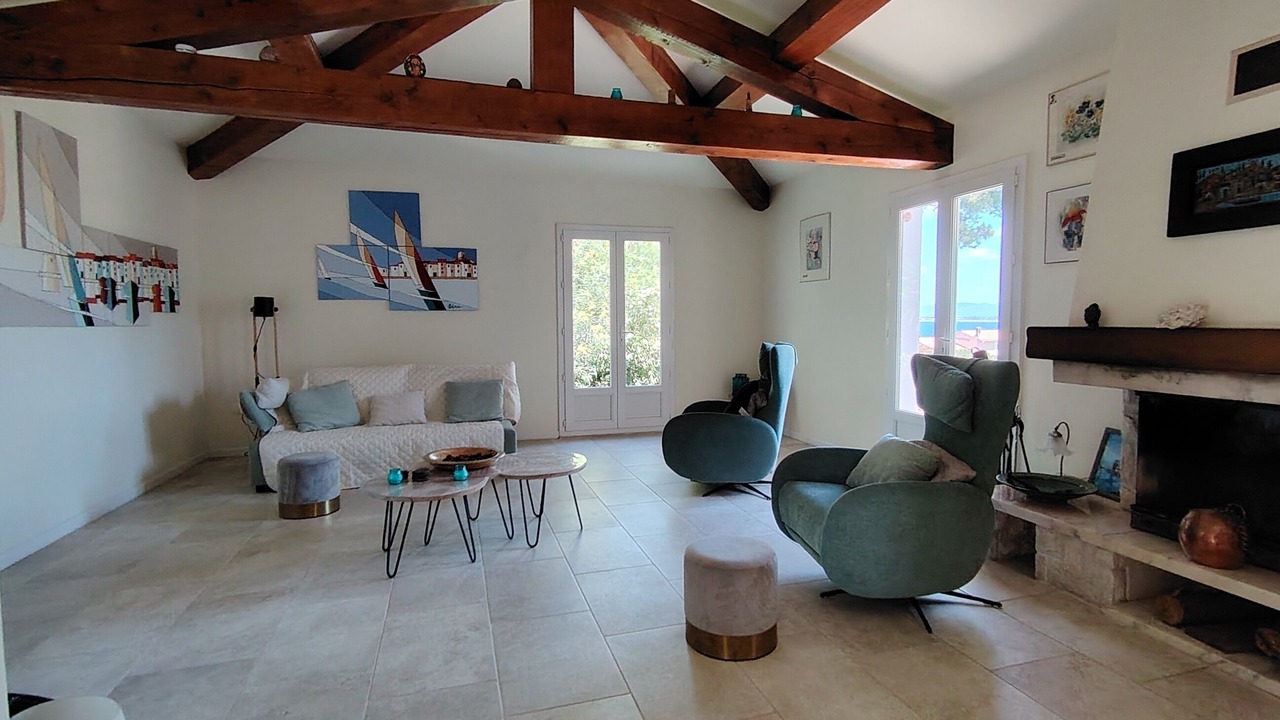 Photo of Livingroom in Giens
