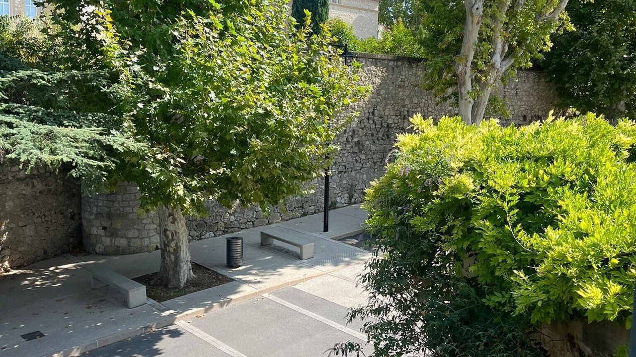 Photo of Outdoor in La Roque-d'Antheron
