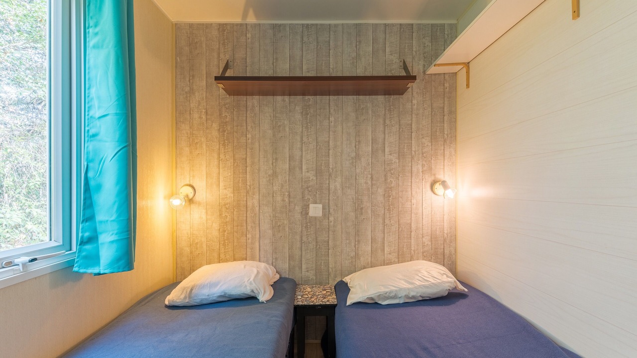 Photo of Bedroom in La Roque-d'Antheron