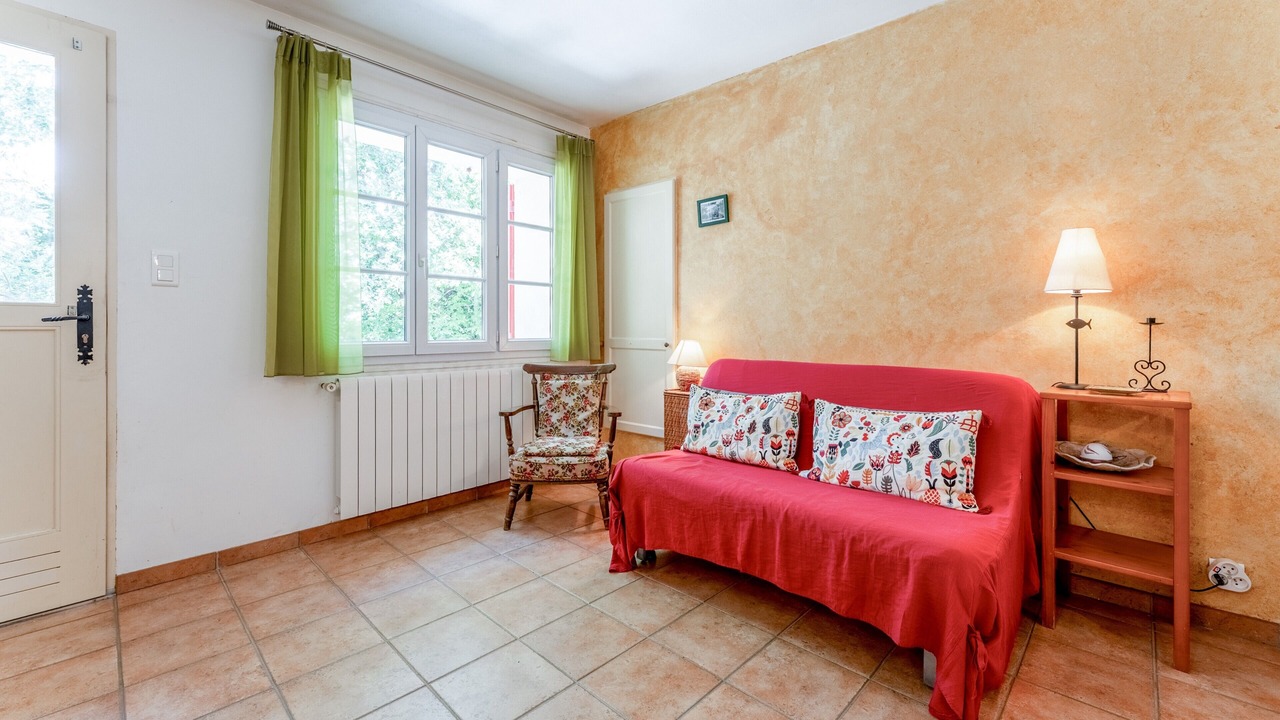 Photo of Livingroom in Entrechaux