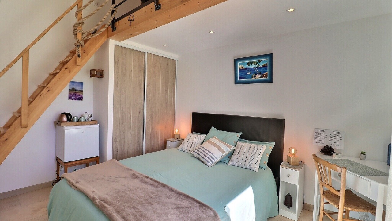 Photo of Bedroom in Roquevaire