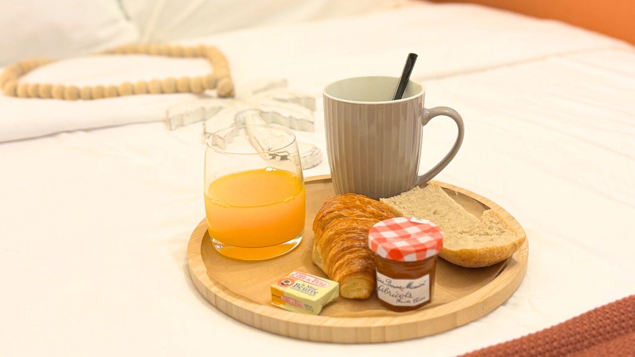Photo of Bedroom in Mandelieu-la-Napoule Beach