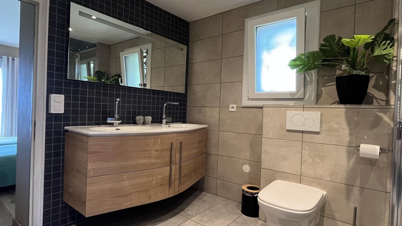 Photo of Bathroom in Saint-Sauveur