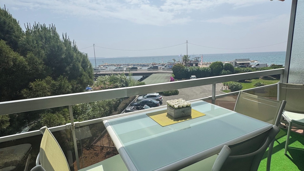 Photo of Outdoor in Mandelieu-la-Napoule Beach