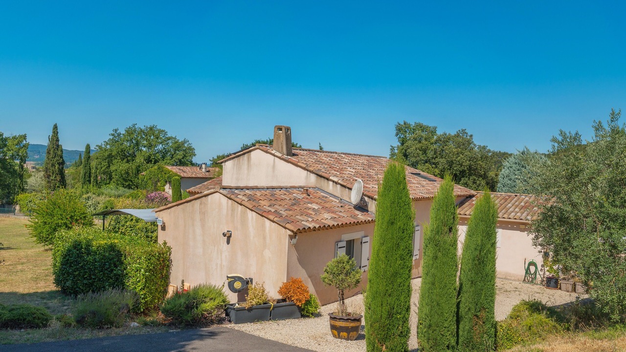 Photo of Outdoor in Cadenet
