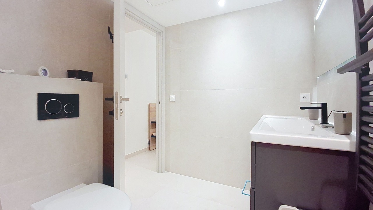 Photo of Bathroom in Mandelieu-La-Napoule