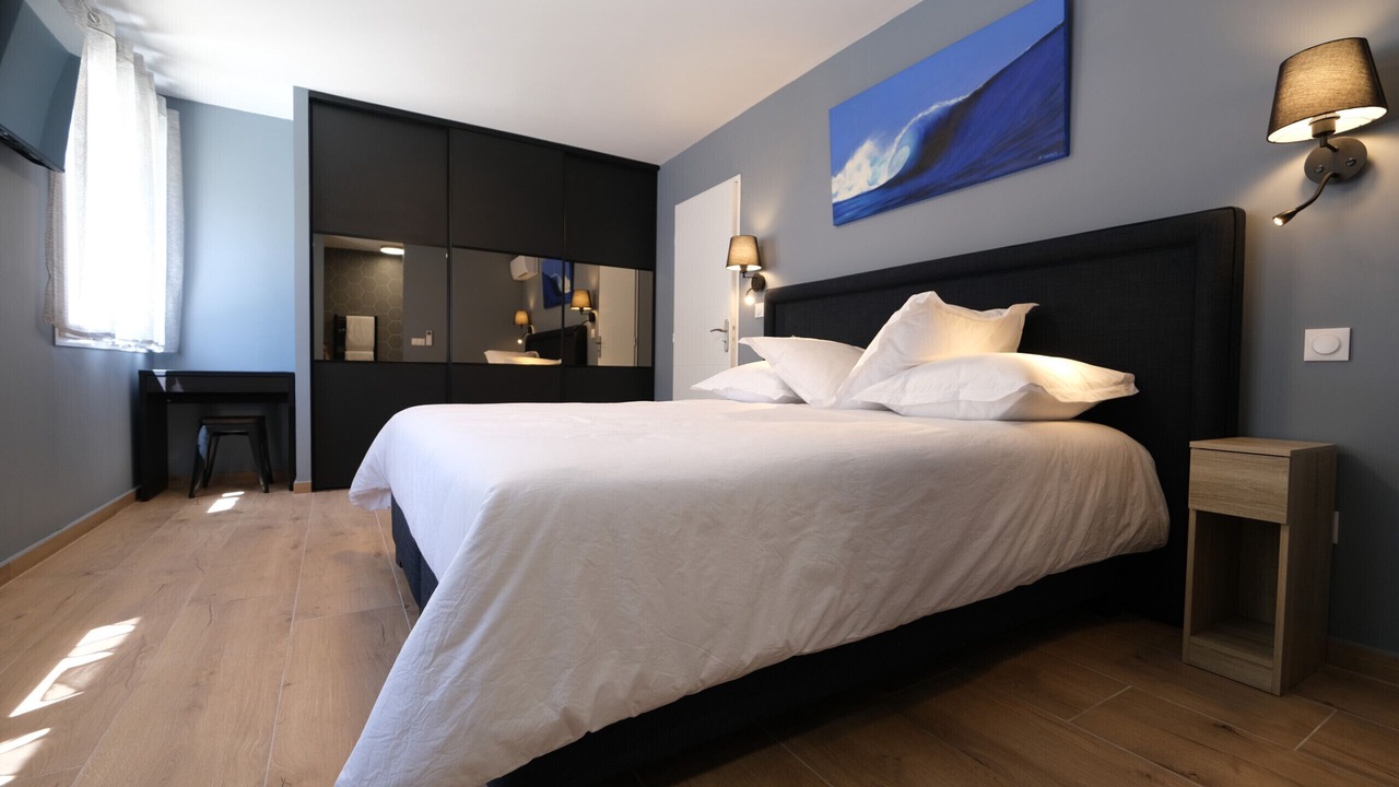 Photo of Bedroom in Mouries