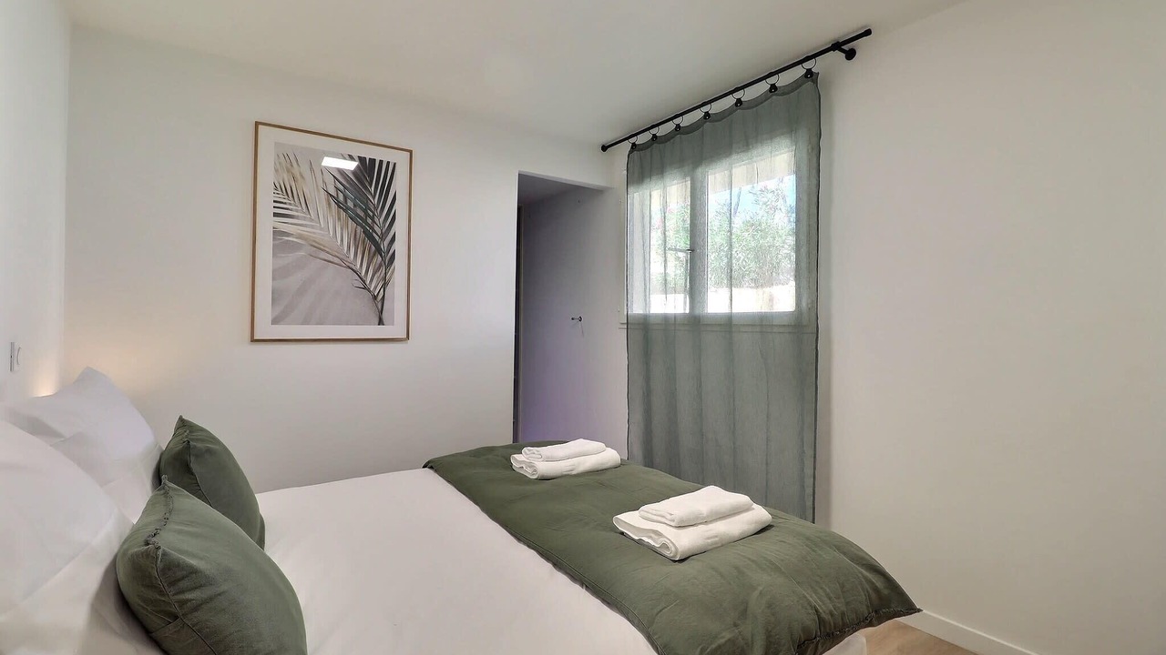 Photo of Bedroom in Ventabren