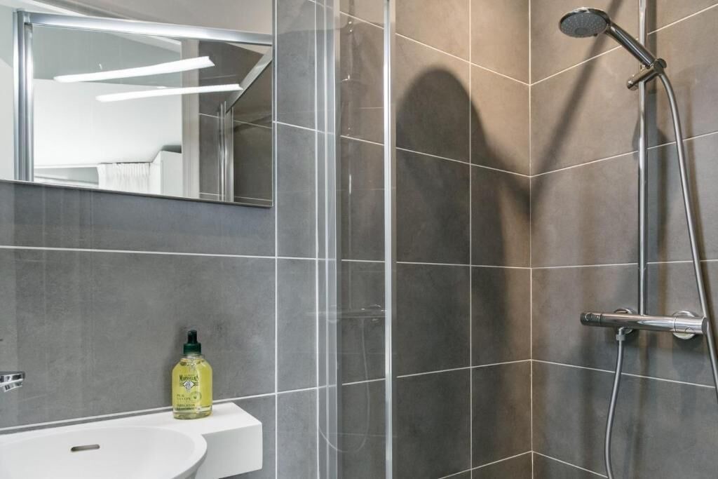 Photo of Bathroom in Prado - Republique
