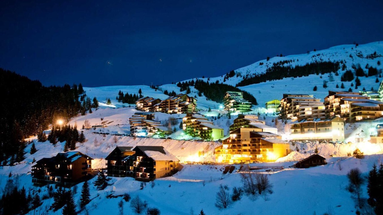 Photo of Outdoor in Auris