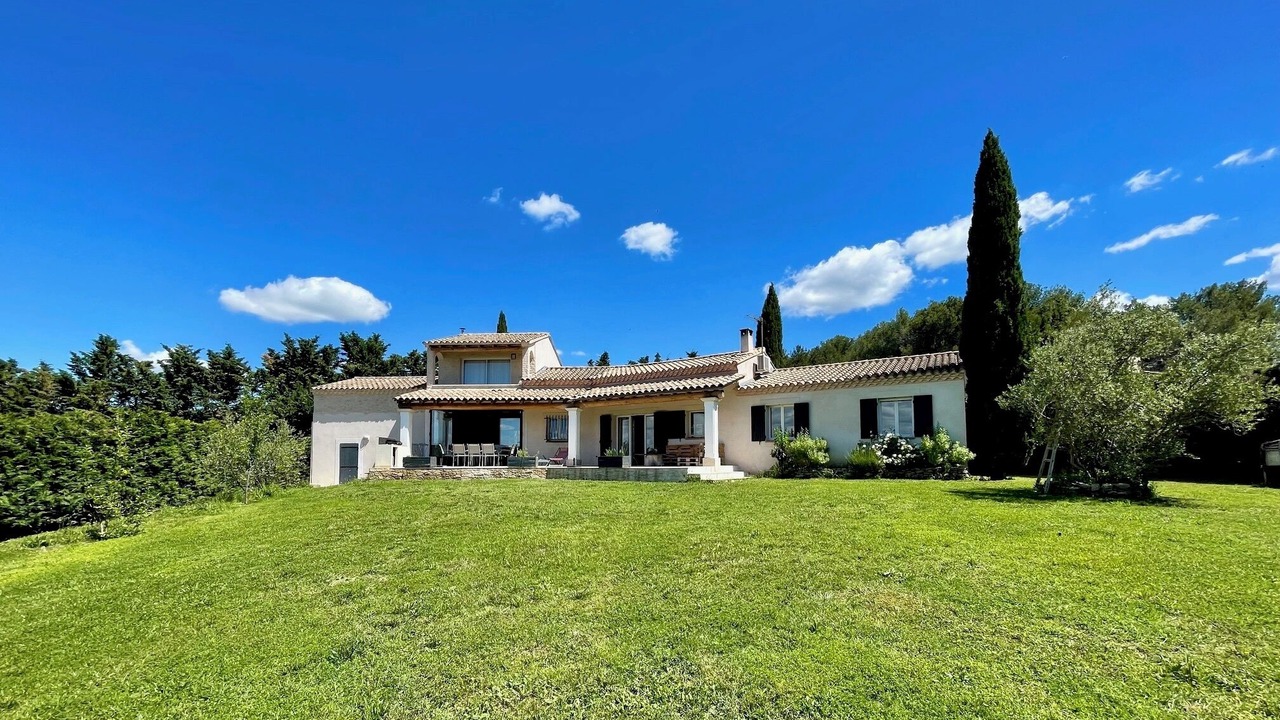 Photo of Outdoor in L'Isle-sur-la-Sorgue