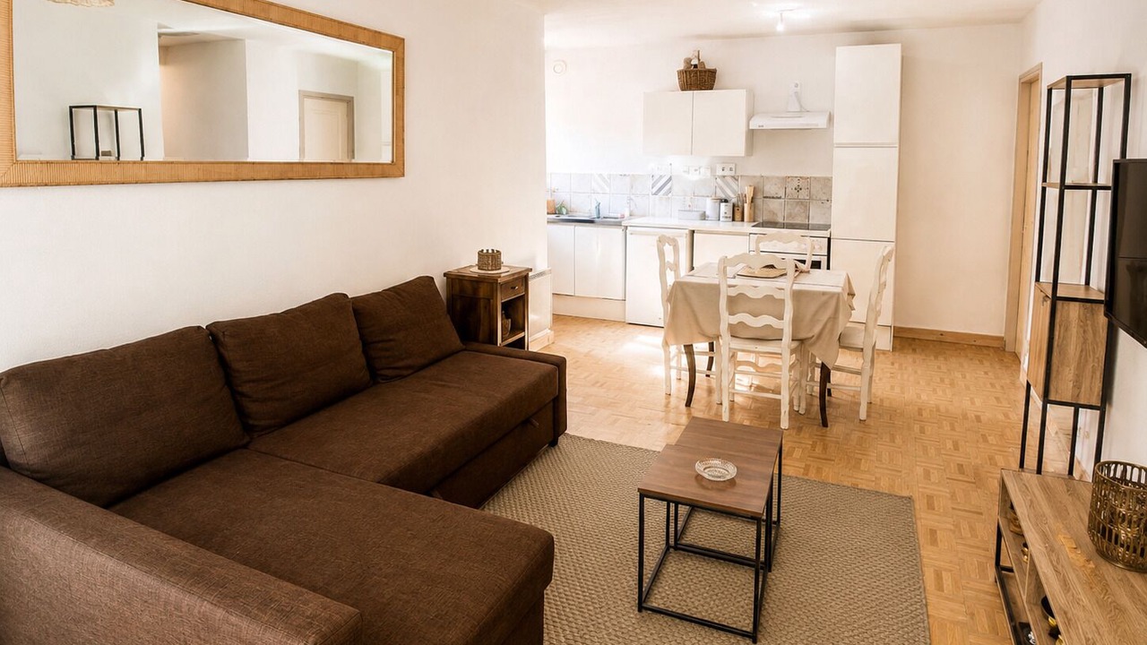 Photo of Livingroom in Saint-Paul-en-Foret