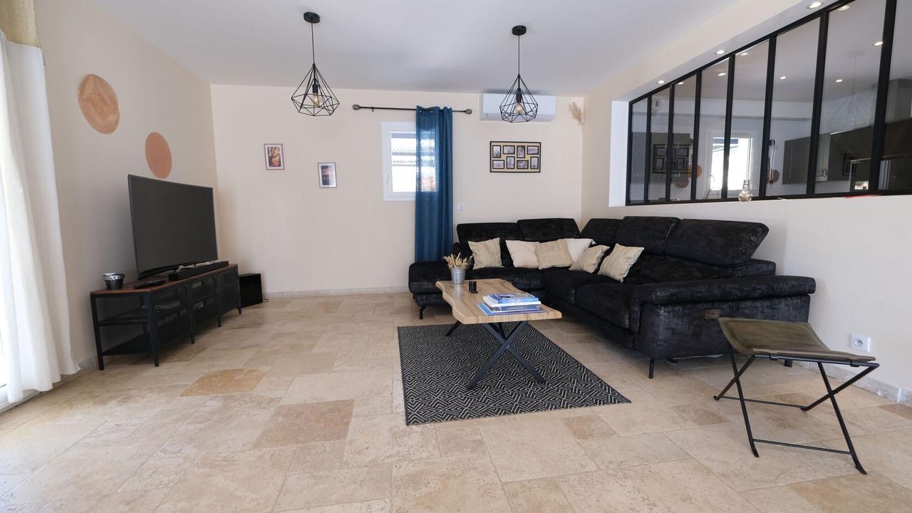 Photo of Livingroom in Saint-Cannat
