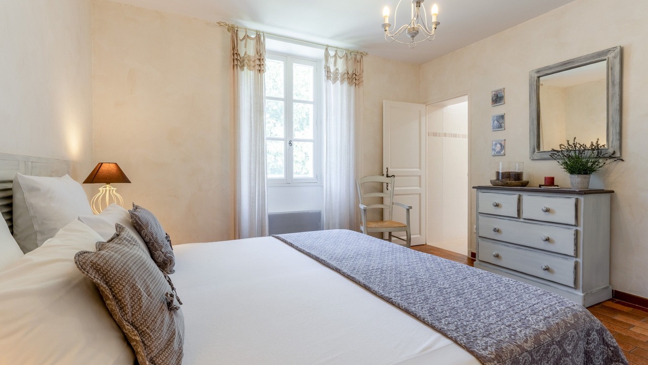 Photo of Bedroom in Crillon-le-Brave