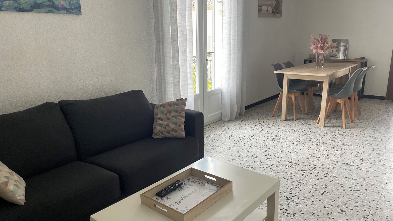 Photo of Livingroom in Caromb