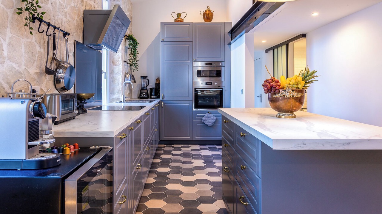 Photo of Kitchen in Cannes Old Town