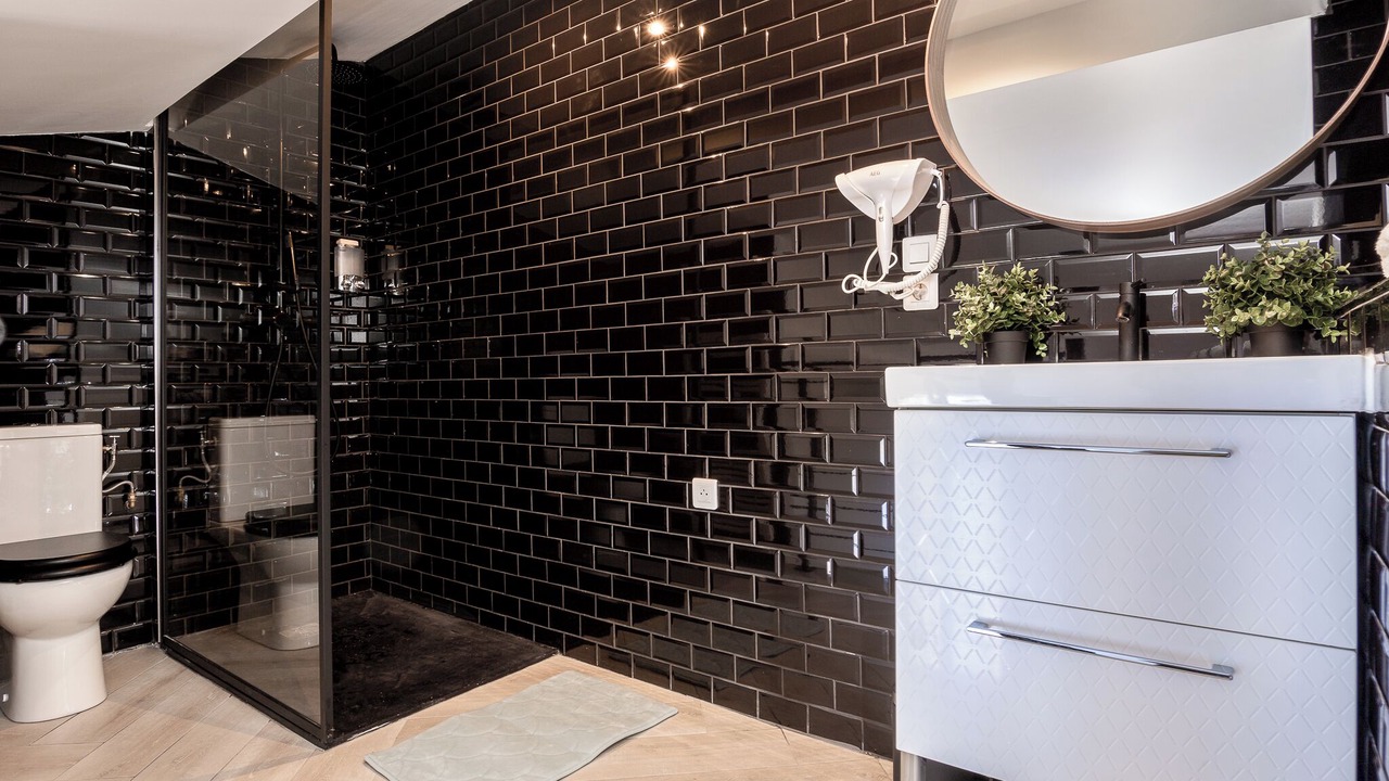 Photo of Bathroom in Cannes Old Town