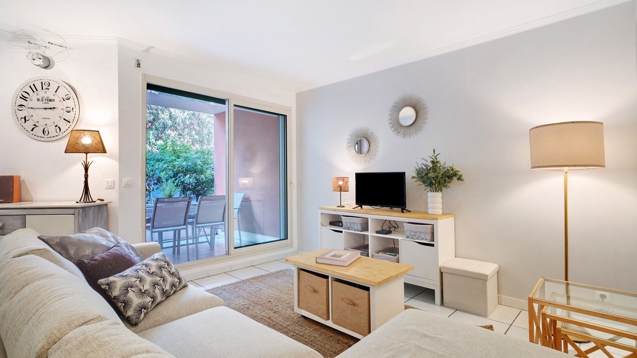 Photo of Livingroom in Theoule-sur-Mer