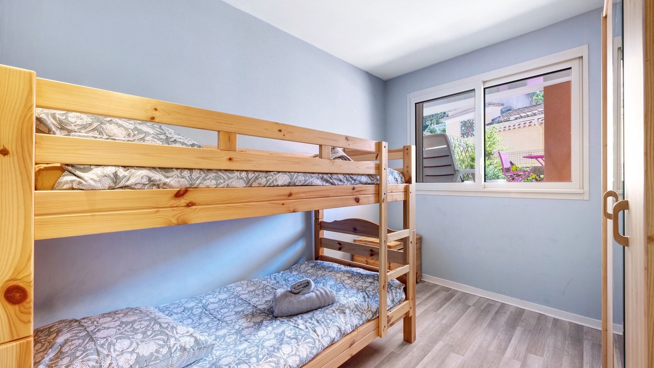 Photo of Bedroom in Theoule-sur-Mer
