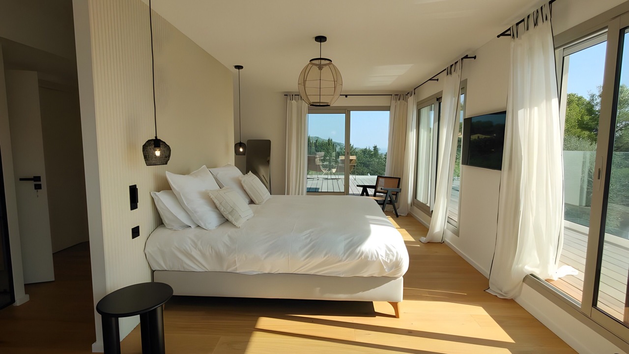 Photo of Bedroom in Vallauris
