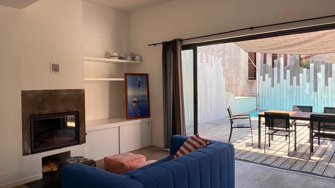 Photo of Livingroom in Endoume