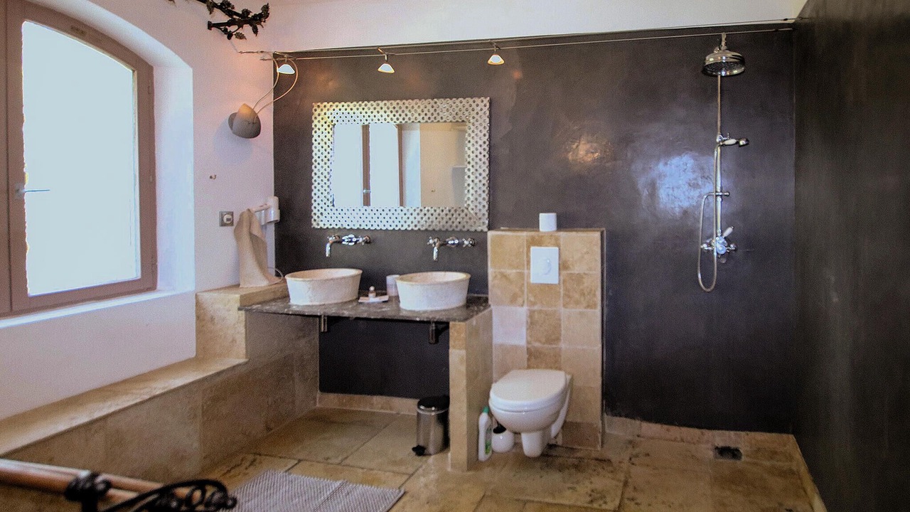 Photo of Bathroom in Robion