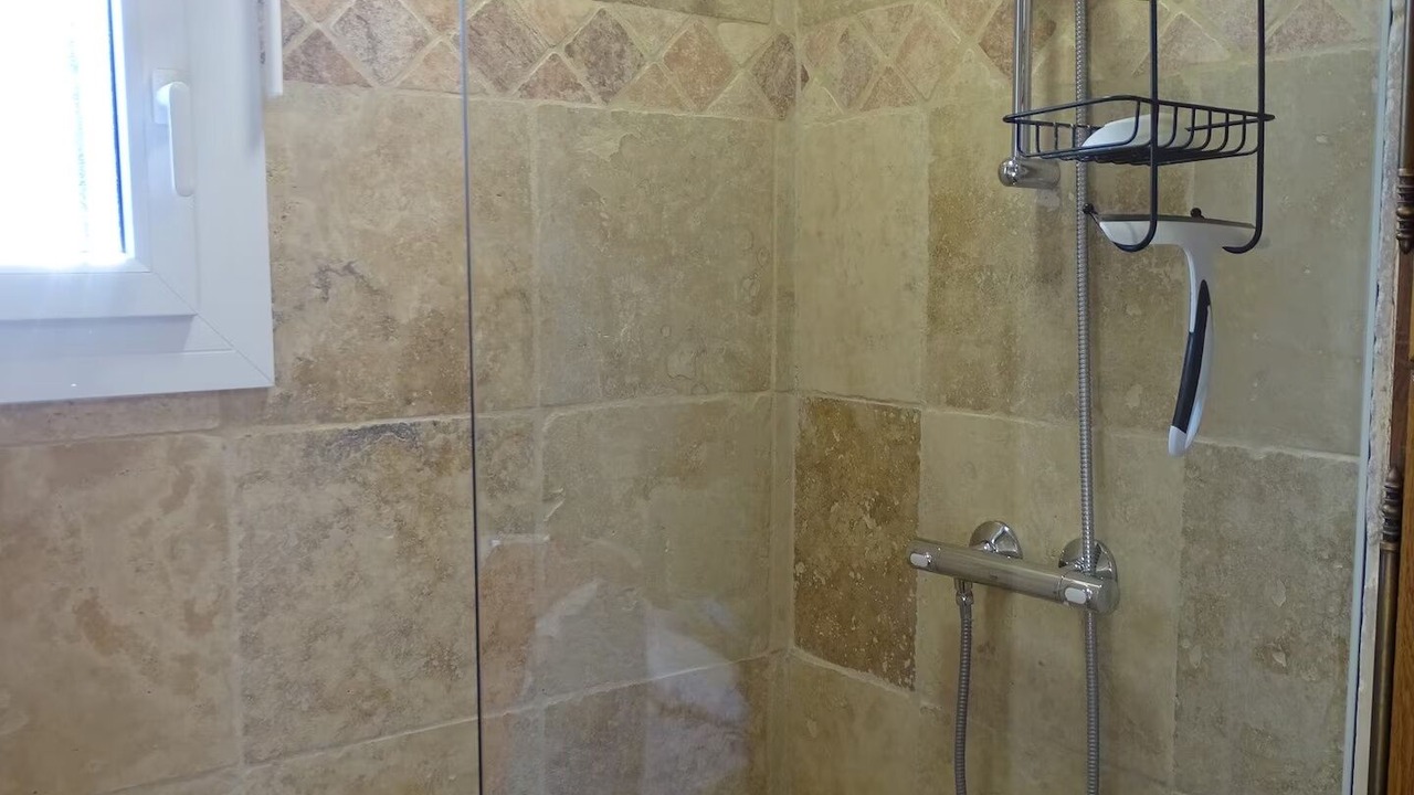 Photo of Bathroom in La Roquebrussanne