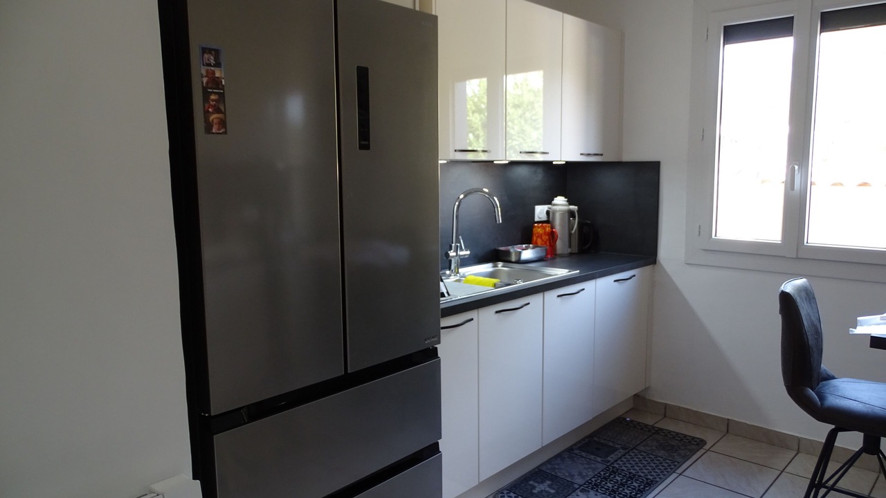 Photo of Kitchen in La Roquebrussanne