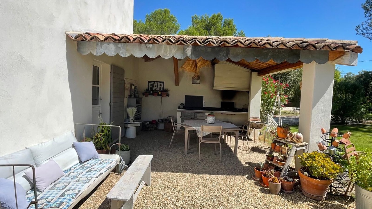 Photo of Outdoor in Saint-Cannat