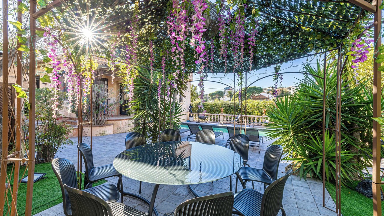 Photo of Outdoor in Carnot