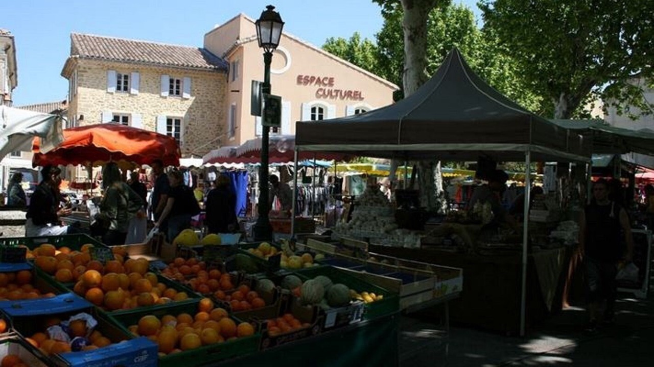 Photo of Others in Sainte-Cecile-les-Vignes