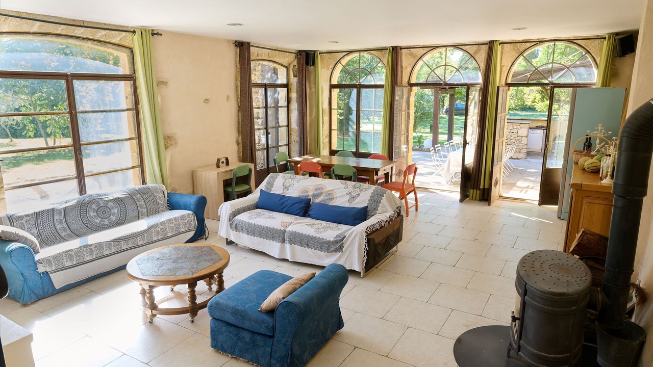 Photo of Livingroom in Lambesc