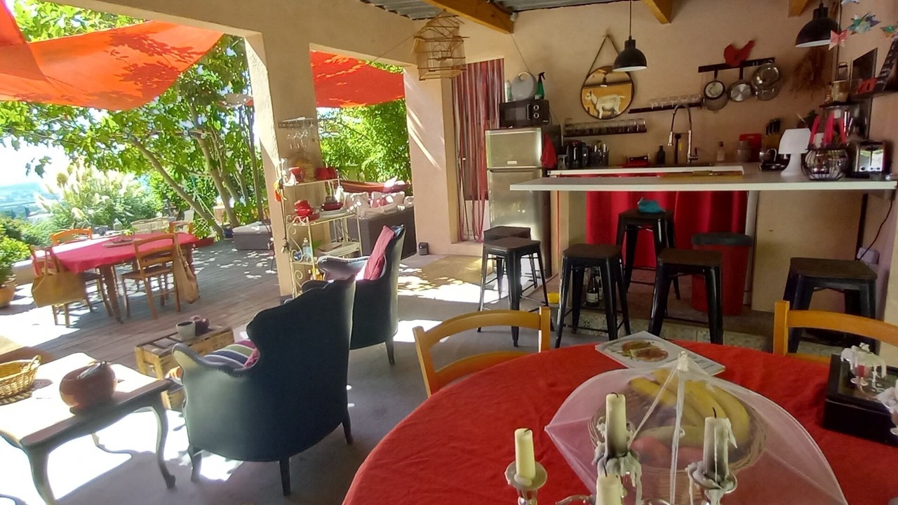 Photo of Outdoor in Eguilles